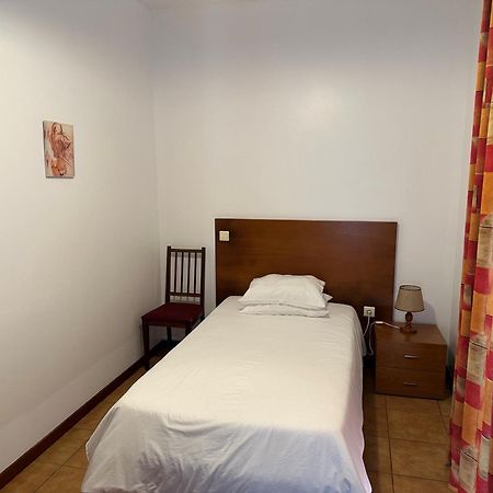 Residencial Familia Hotel Machico  Exterior photo