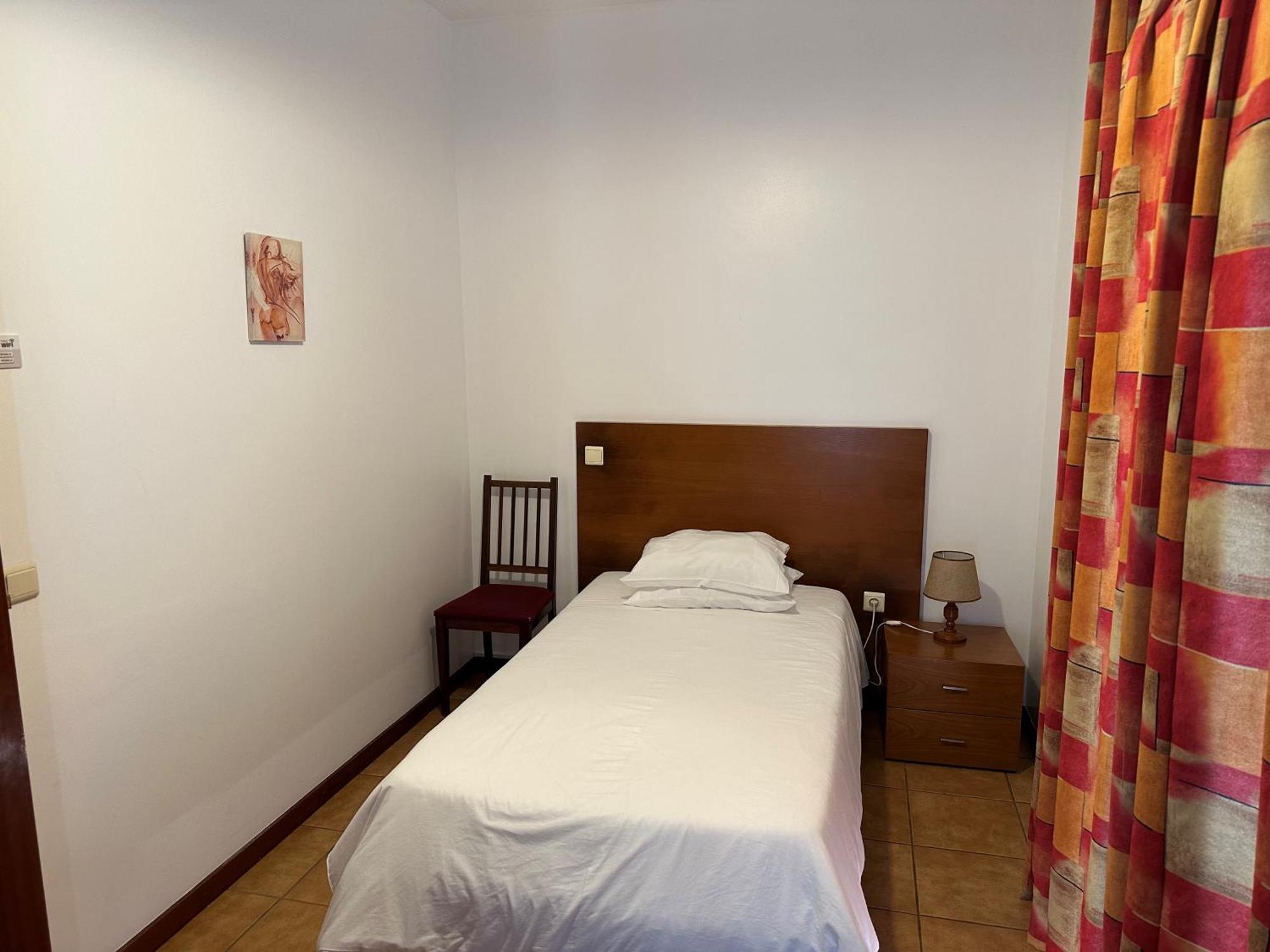 Residencial Familia Hotel Machico  Exterior photo