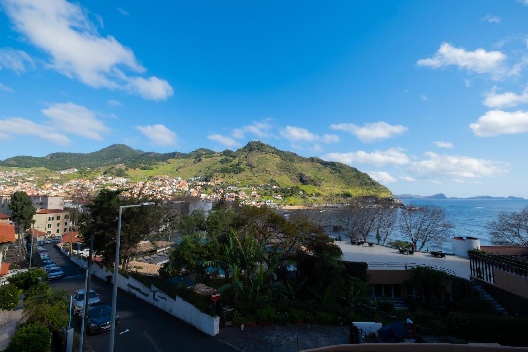 Residencial Familia Hotel Machico  Exterior photo