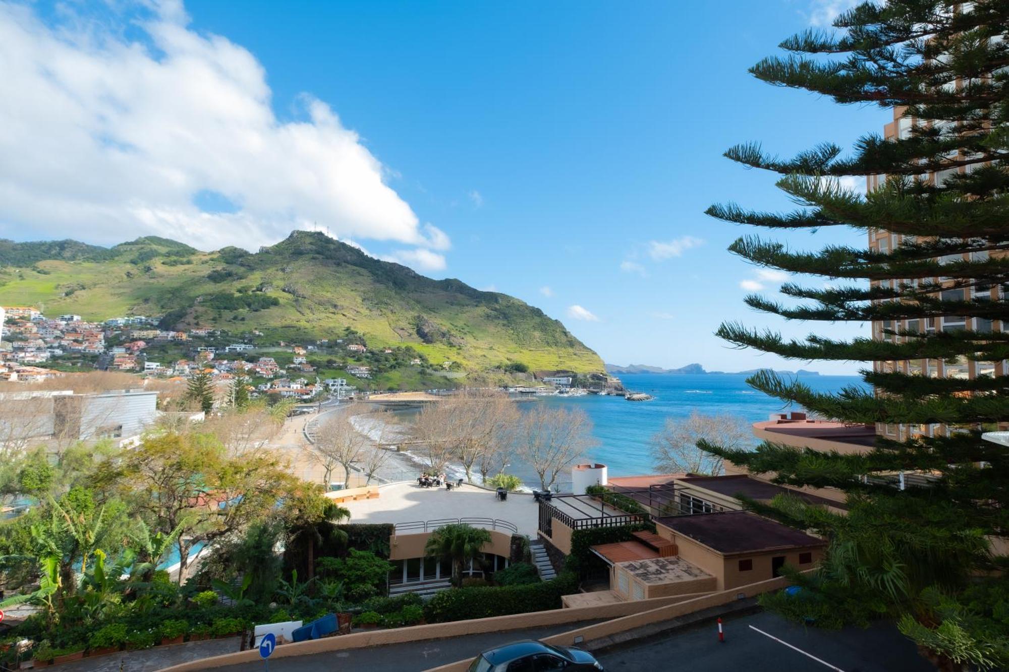 Residencial Familia Hotel Machico  Exterior photo