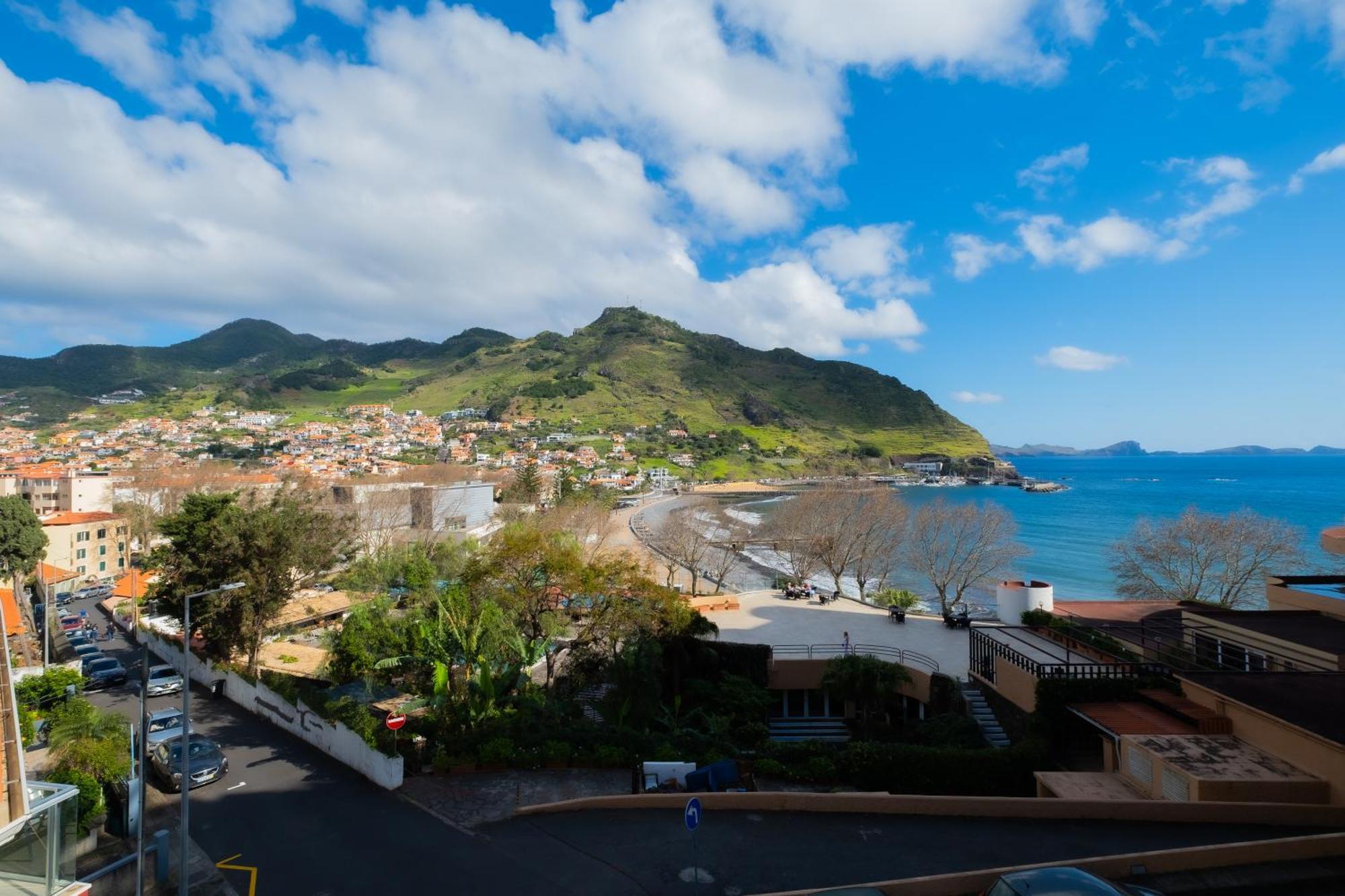 Residencial Familia Hotel Machico  Exterior photo
