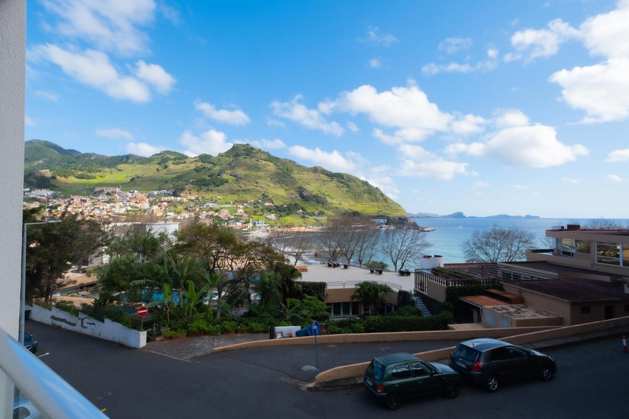 Residencial Familia Hotel Machico  Exterior photo
