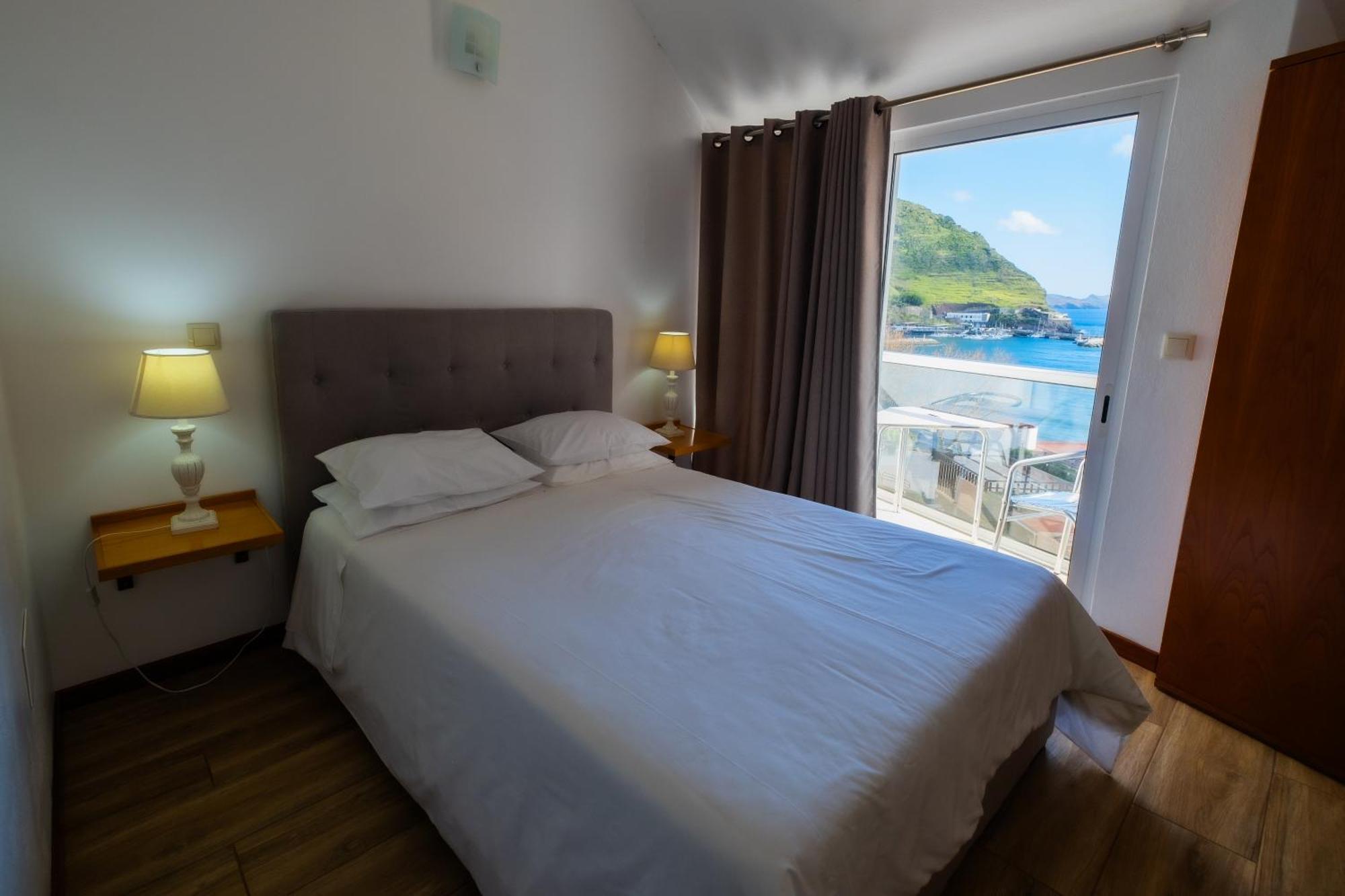 Residencial Familia Hotel Machico  Exterior photo